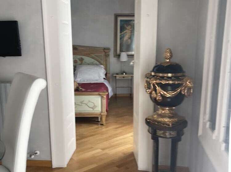 B&b Jsuite