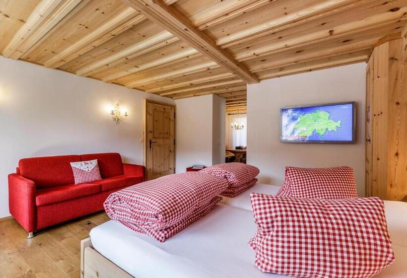 ベッドアンドブレックファースト Casa La Roda, Via Da Scola 2