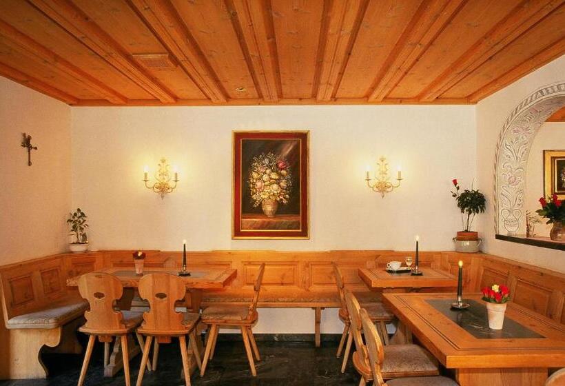 ベッドアンドブレックファースト Casa La Roda, Via Da Scola 2