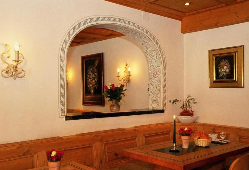 ベッドアンドブレックファースト Casa La Roda, Via Da Scola 2