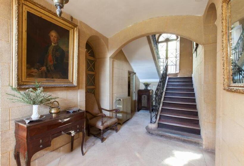 تختخواب و صبحانه Chateau De Saint Martin