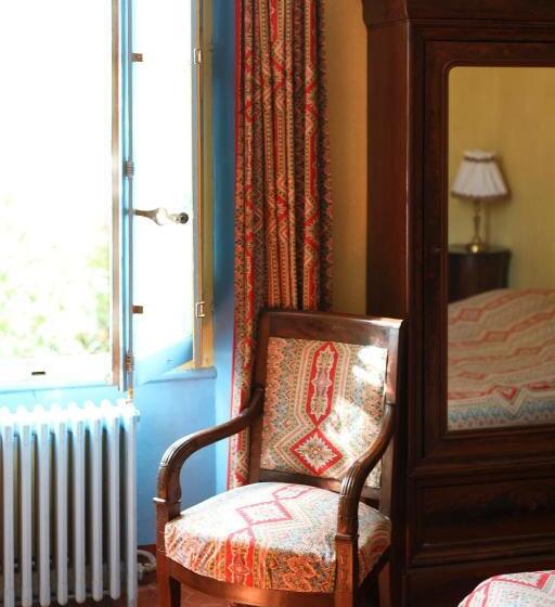تختخواب و صبحانه Chateau De Saint Martin