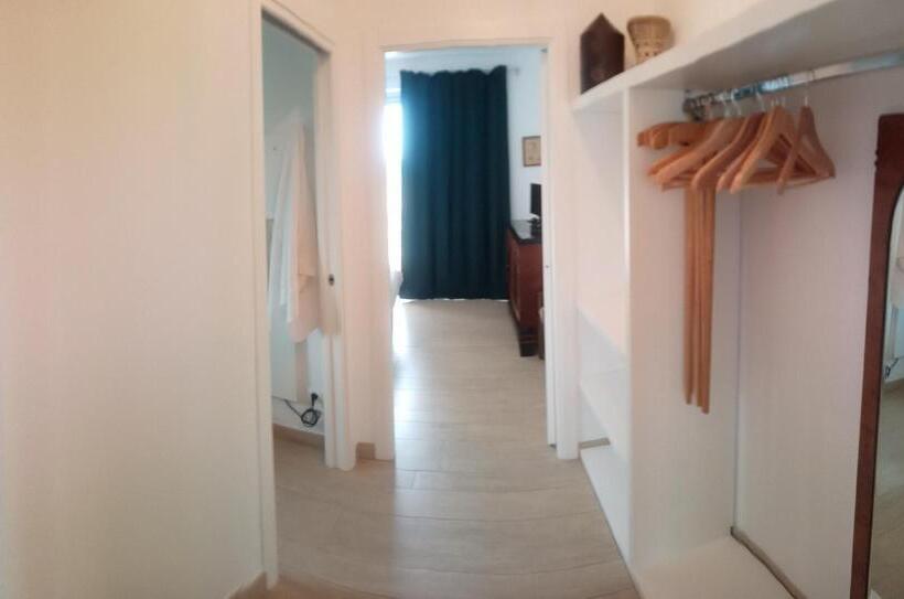 مبيت وإفطار Domus Petrae   Ripatransone