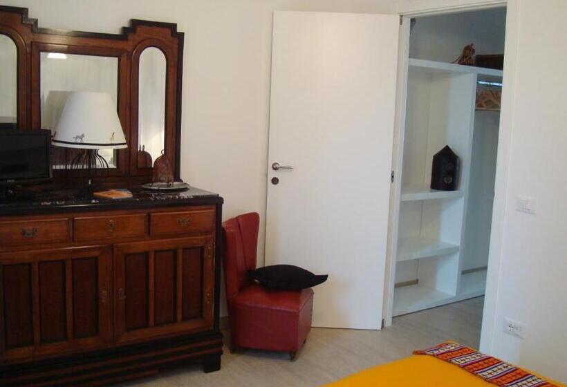 مبيت وإفطار Domus Petrae   Ripatransone