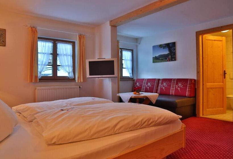 مبيت وإفطار Gästehaus Walserheimat