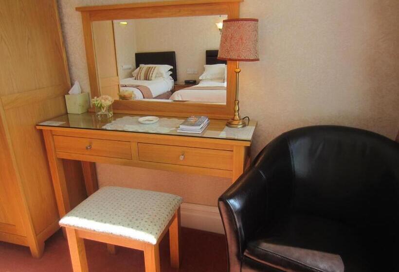 住宿加早餐  Gwrach Ynys Country Guest House