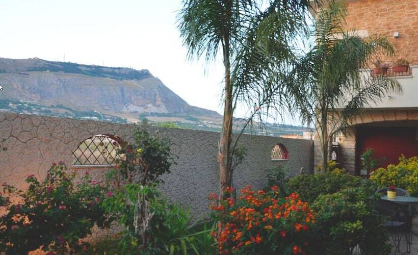 تختخواب و صبحانه Il Quadrifoglio