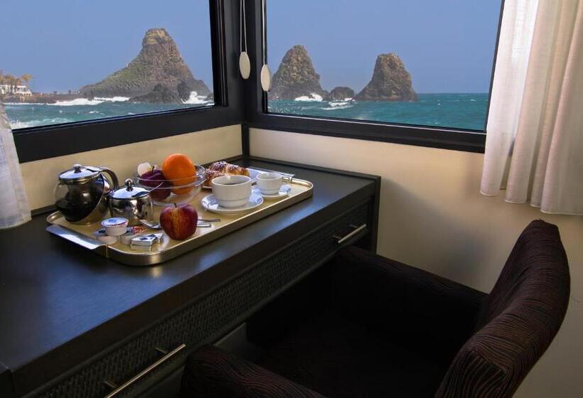 تختخواب و صبحانه La Terrazza