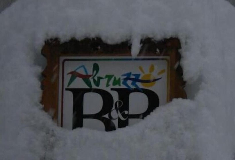 住宿加早餐  La Villa