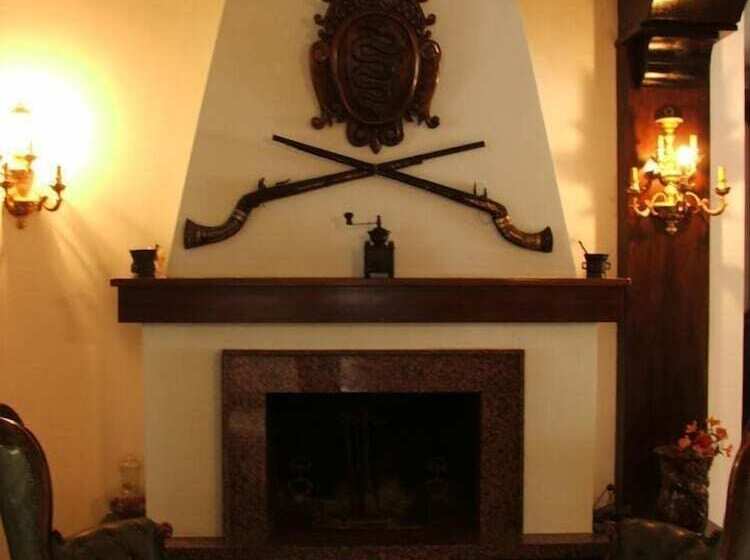 住宿加早餐  La Villa