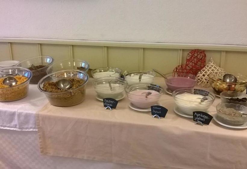 Hostel Rotschuo Jugend  Und Familienferien