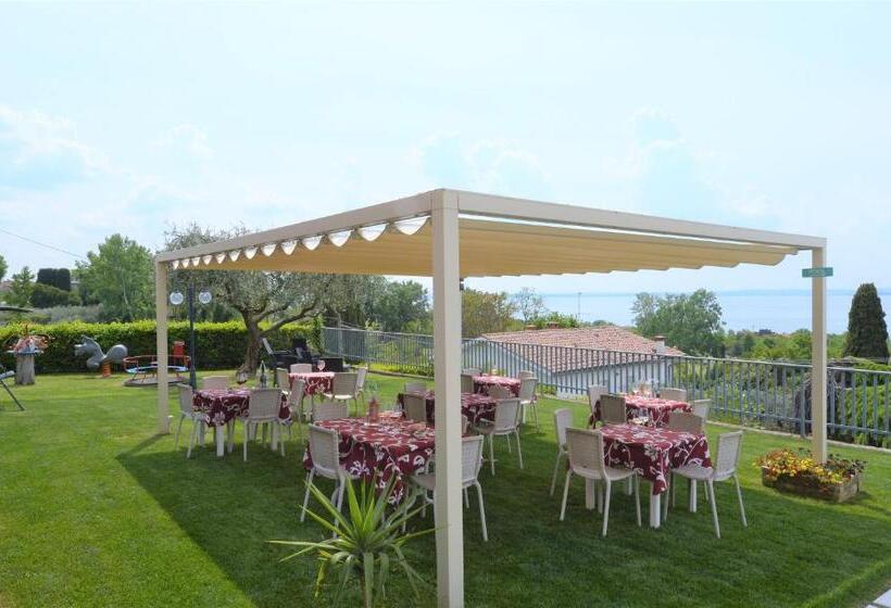 هتل Albergo Panoramica