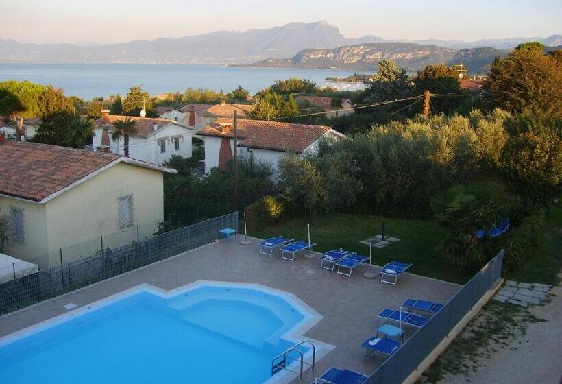 هتل Albergo Panoramica