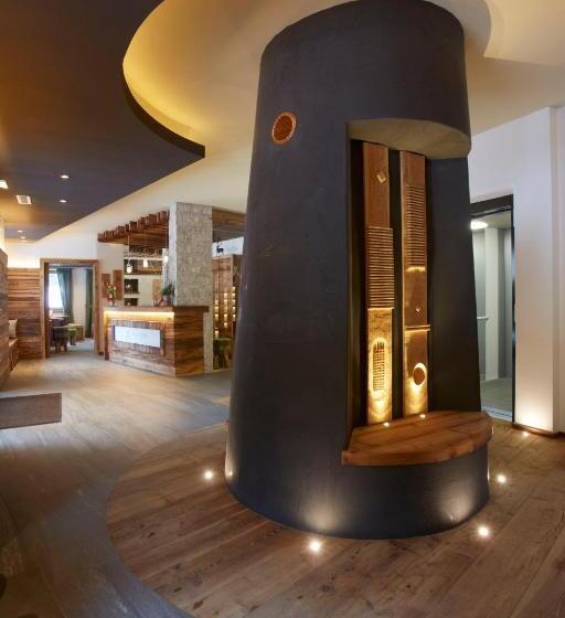 هتل Chalet Vites Mountain