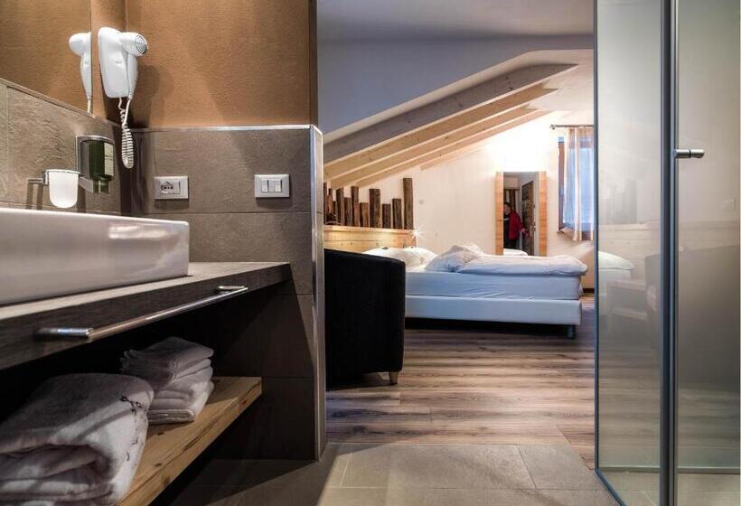 هتل Chalet Vites Mountain