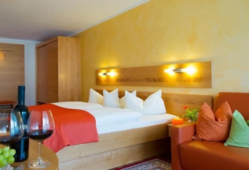 فندق Familiengut Ertlhof