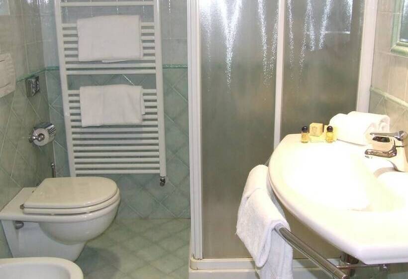 ホテル Ghibellino