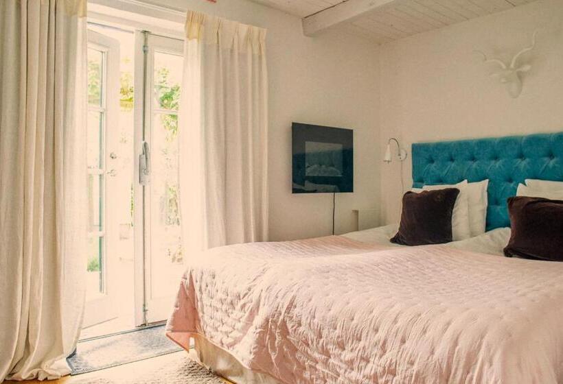 فندق Karnelund Krog & Rum