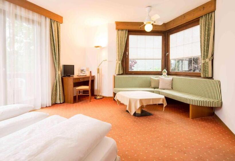 בית מלון כפרי Pension An Der Linde