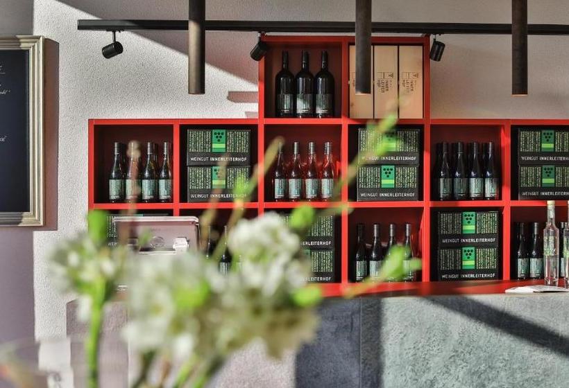 هتل Weingut Innerleiterhof