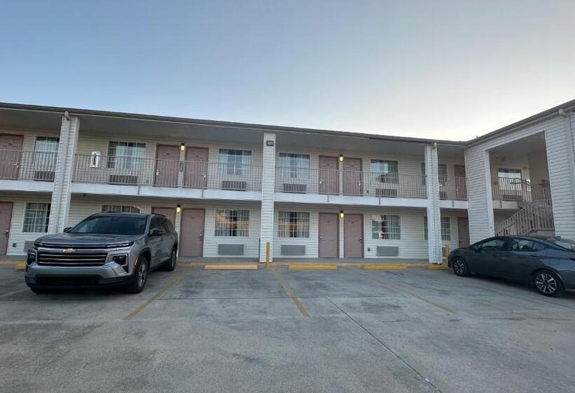 מוטל Carom Inn Denham Springs  Baton Rouge