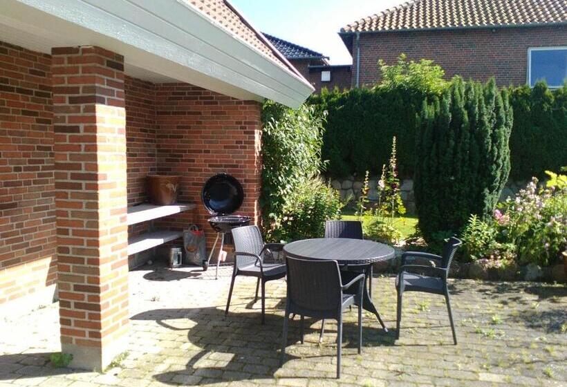 Bed And Breakfast Hasseloe