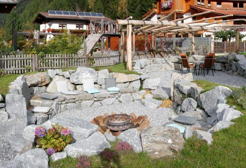 Отель Tirolerhof   Appartementhaus