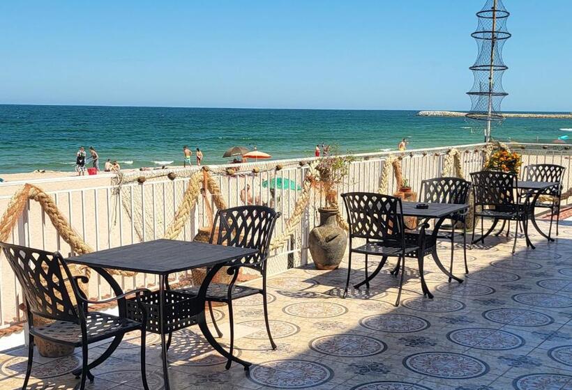 استراحتگاه La Perla Bianca Residence