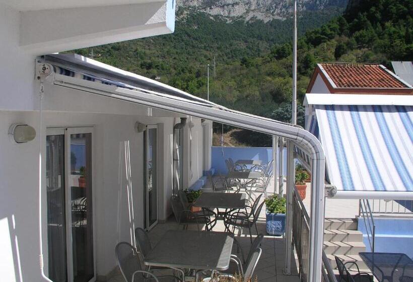 Aparthotel Pecic