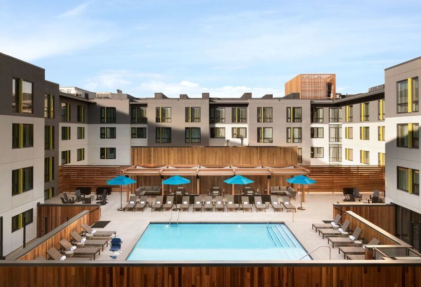 فندق Embassy Suites By Hilton Boulder