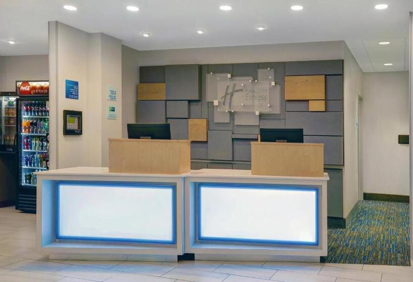 فندق Holiday Inn Express & Suites   Lenexa   Overland Park Area, An Ihg