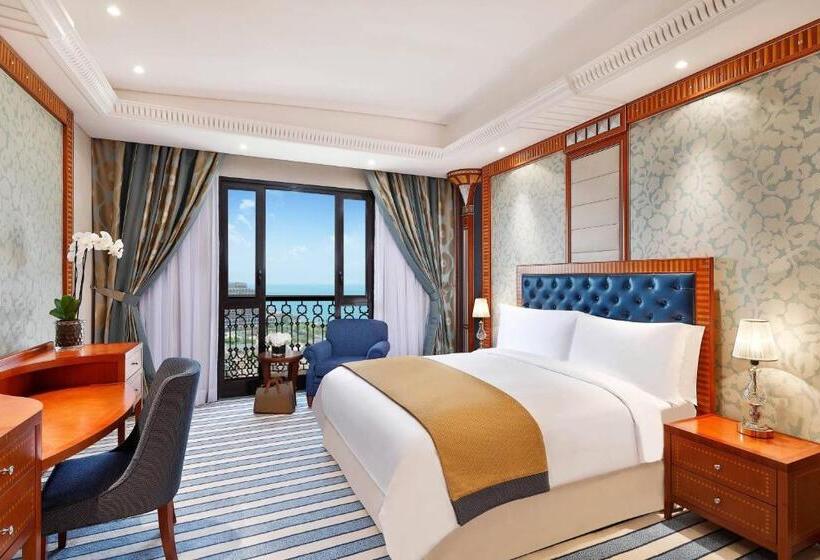 هتل The Ritz Carlton Jeddah