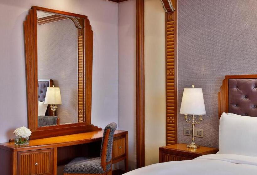 هتل The Ritz Carlton Jeddah