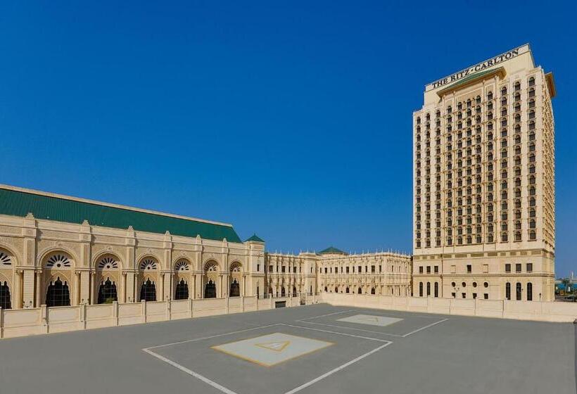 هتل The Ritz Carlton Jeddah