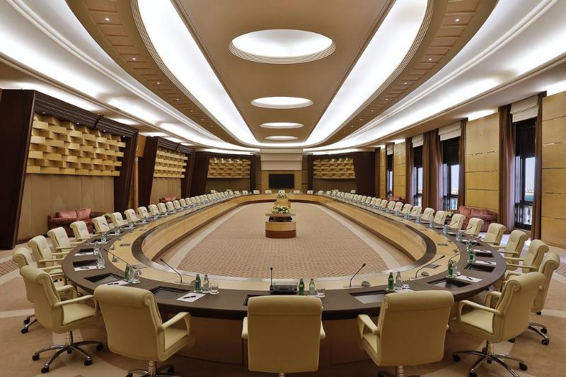 هتل The Ritz Carlton Jeddah
