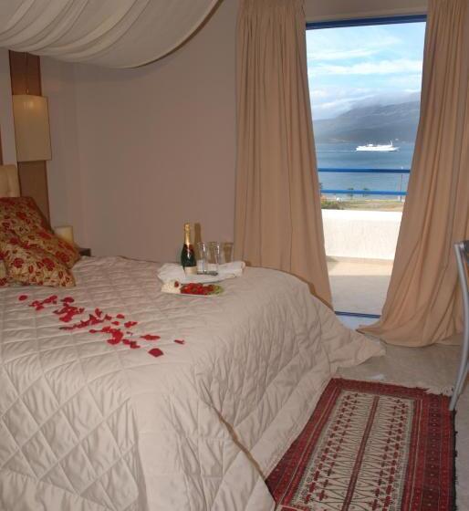 Alykes Hotel Apartments