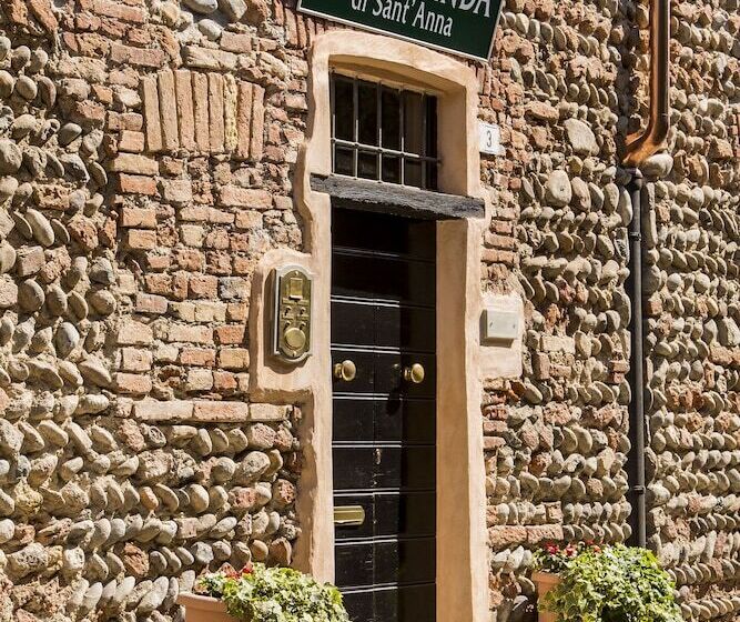 مبيت وإفطار La Locanda Di Sant'anna