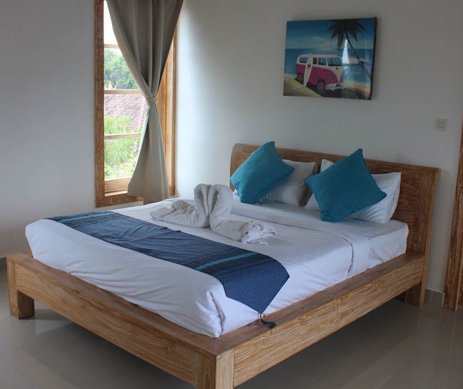 فندق فئة نجمة واحدة Kedungu Surf Camp