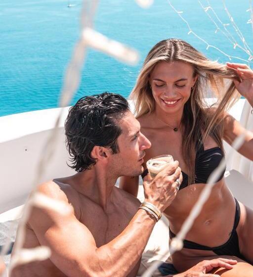 هتل Aspaki By Art Maisons