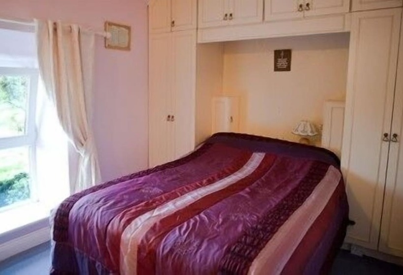 בית מלון כפרי Bridgeview Farmhouse