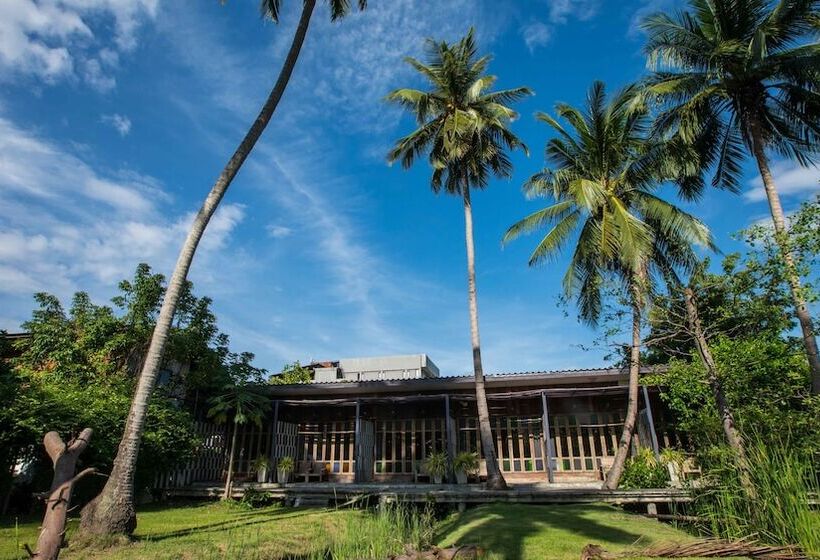 هتل Chababaancham Resort