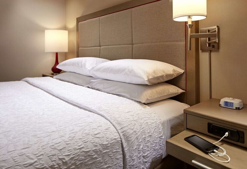 酒店 Hampton Inn Long Beach Airport