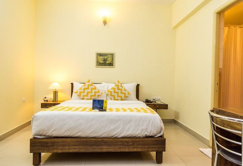 בית מלון כפרי Mint Queensway Suites