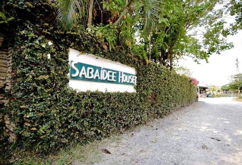 فندق Sabaidee House