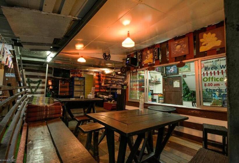 هتل Tuk Tuk Guesthouse