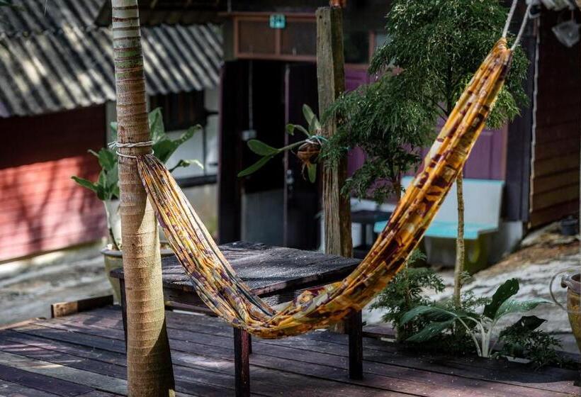 هتل Tuk Tuk Guesthouse