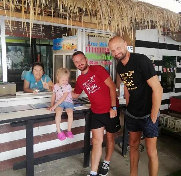 هتل Tuk Tuk Guesthouse