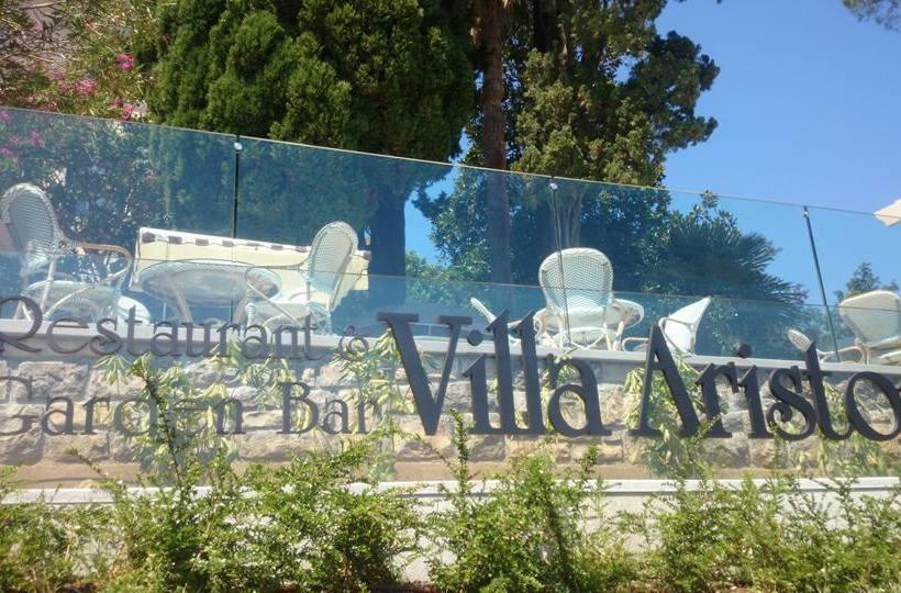 هتل Villa Ariston