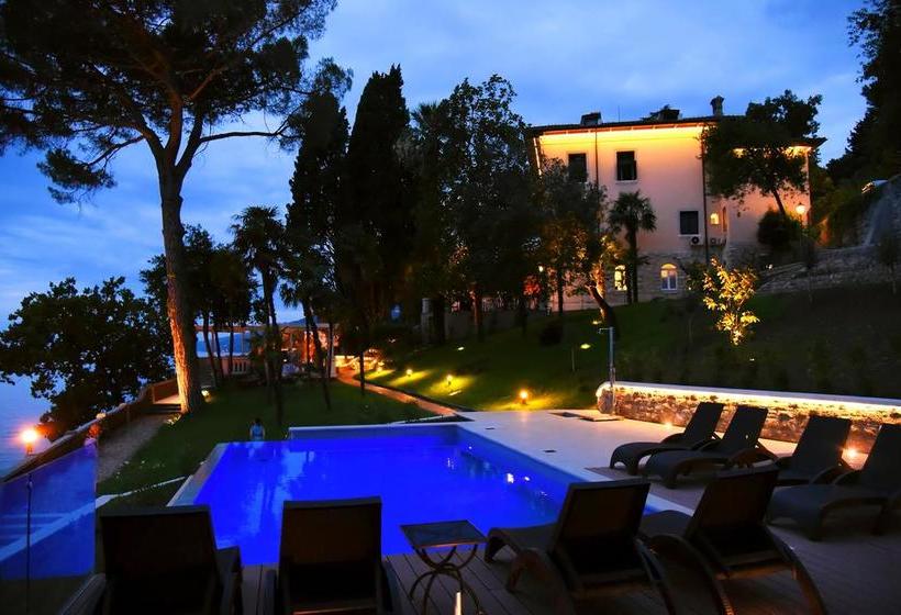 هتل Villa Ariston