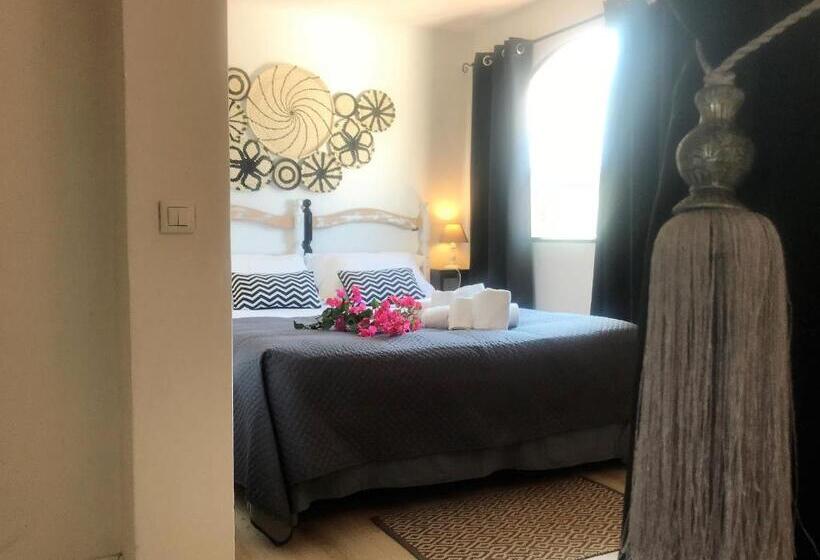 Le Lanterne Resort